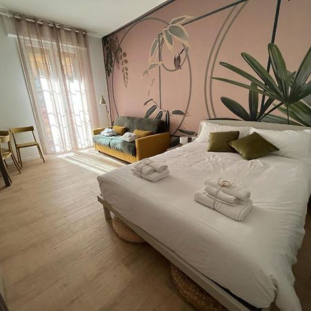 Calari Rooms - Monolocale Bologna Buitenkant foto